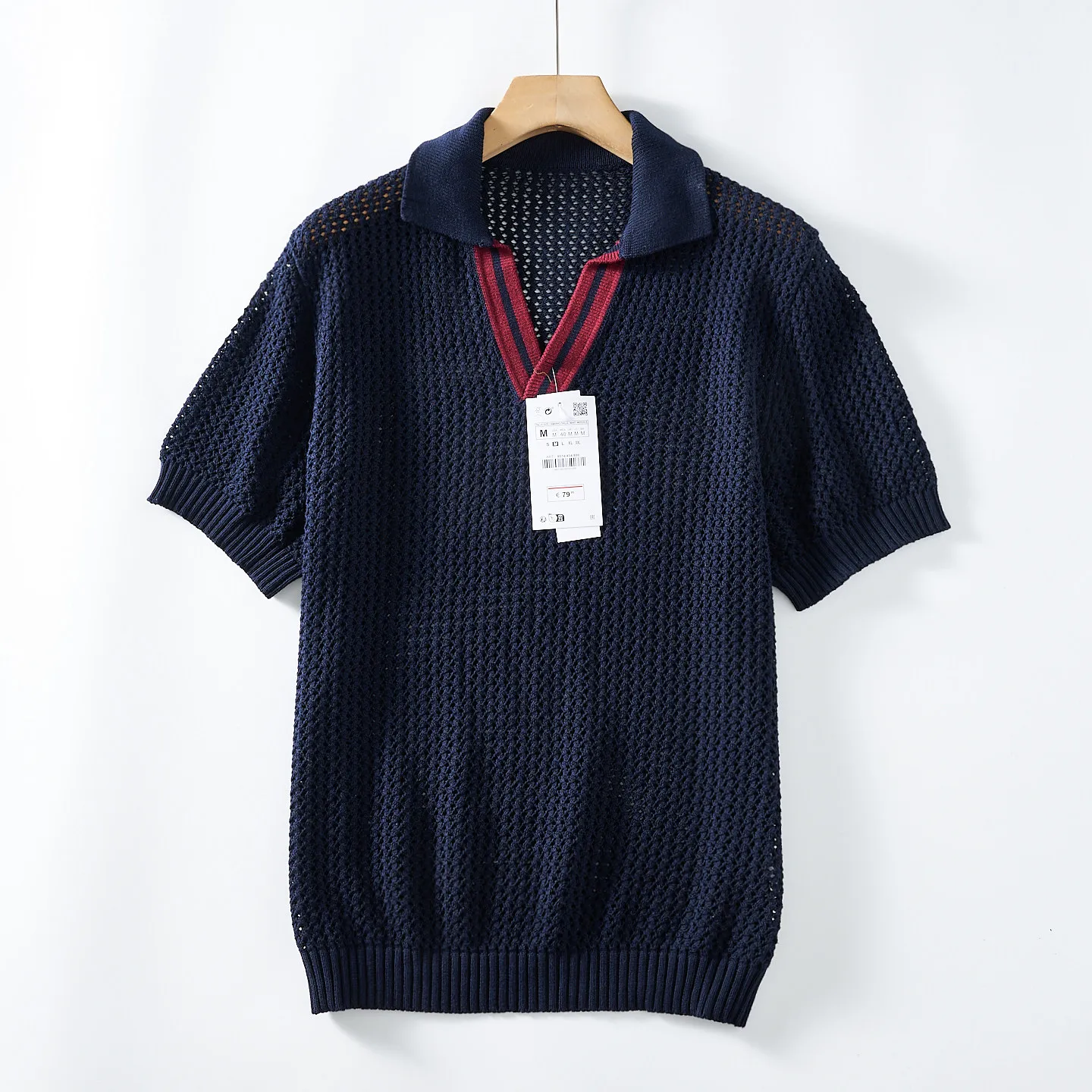 2026 Summer New British Vintage Seagull Collar Short-sleeve Hollow Out Knitted Sweater Men's Fashion Casual Pullover Knitwear
2026 Summer New British Vintage Seagull Collar Short-sleeve Hollow Out Knitted Sweater Men's Fashion Casual Pullover Knitwear