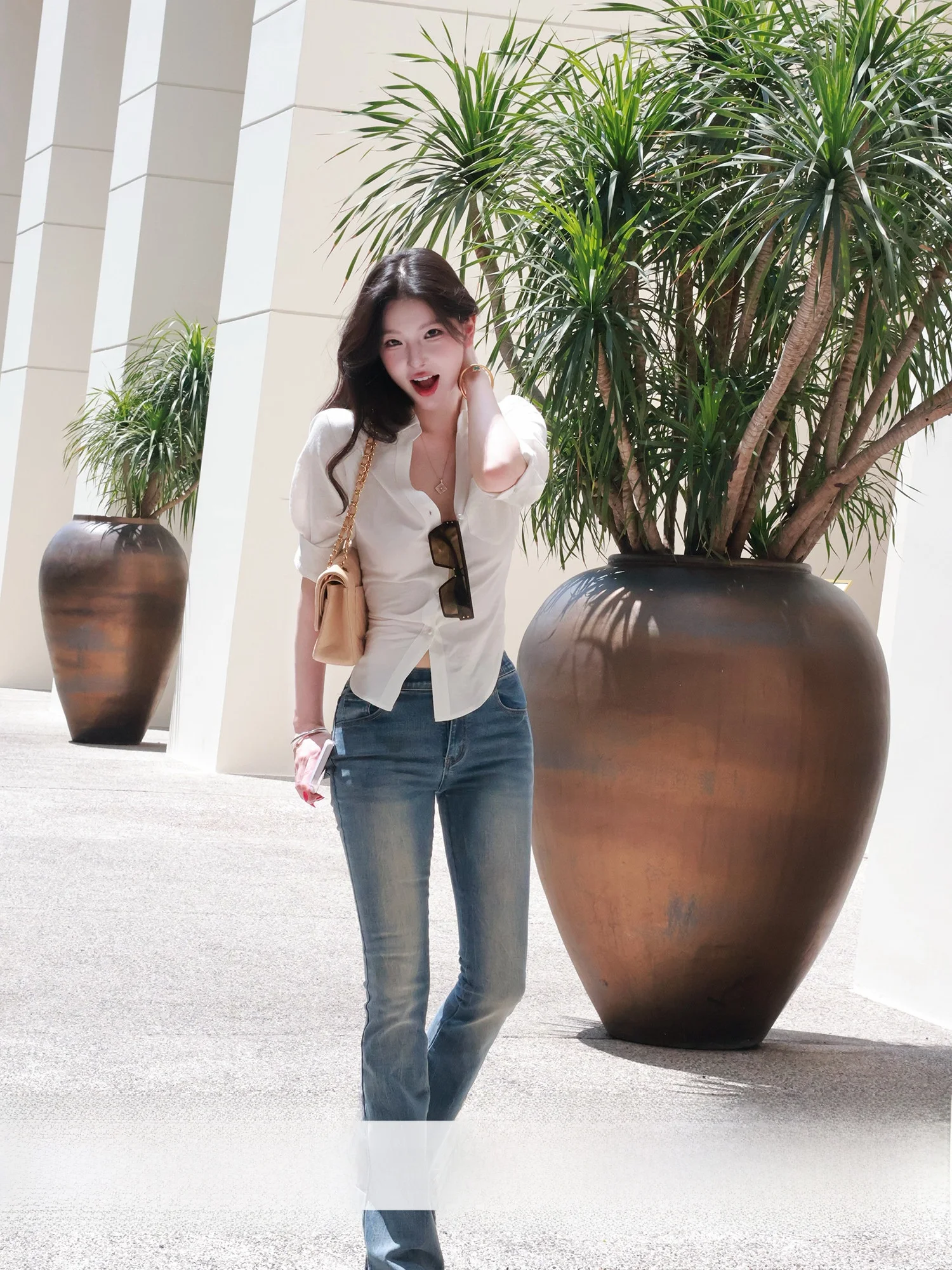 Slim Fit High Waist Jeans Women's Spring Summer Casual Fashion Small Slit at Cuff Micro Flared Pants Soft Breathable Cotton B...
Slim Fit High Waist Jeans Women's Spring Summer Casual Fashion Small Slit at Cuff Micro Flared Pants Soft Breathable Cotton B...