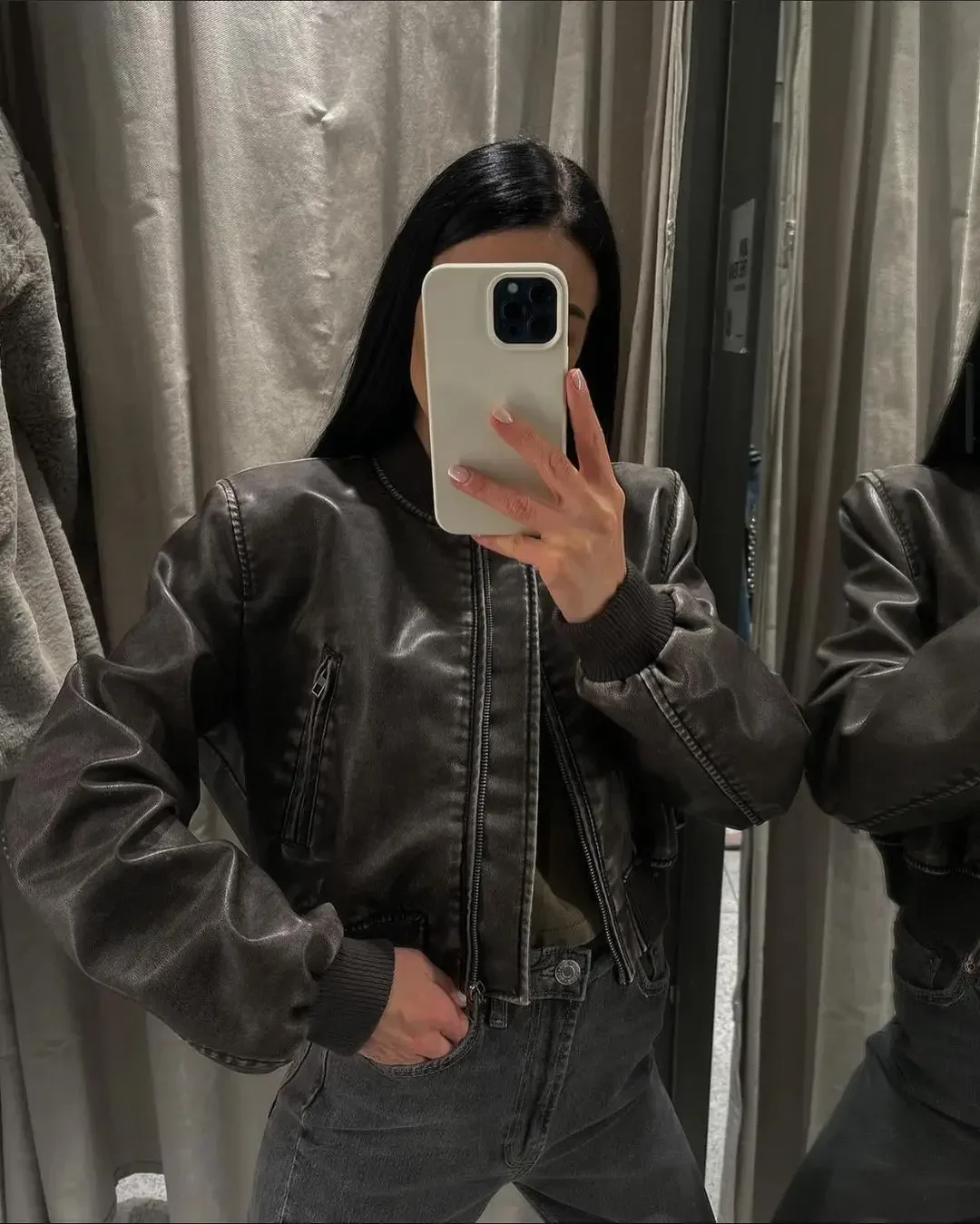 Women Short Coat Loose Washed Leather Jacket Vintage Stand Collar Gradient Zipper Coat Spring Lady Locomotive Style Chic
Women Short Coat Loose Washed Leather Jacket Vintage Stand Collar Gradient Zipper Coat Spring Lady Locomotive Style Chic