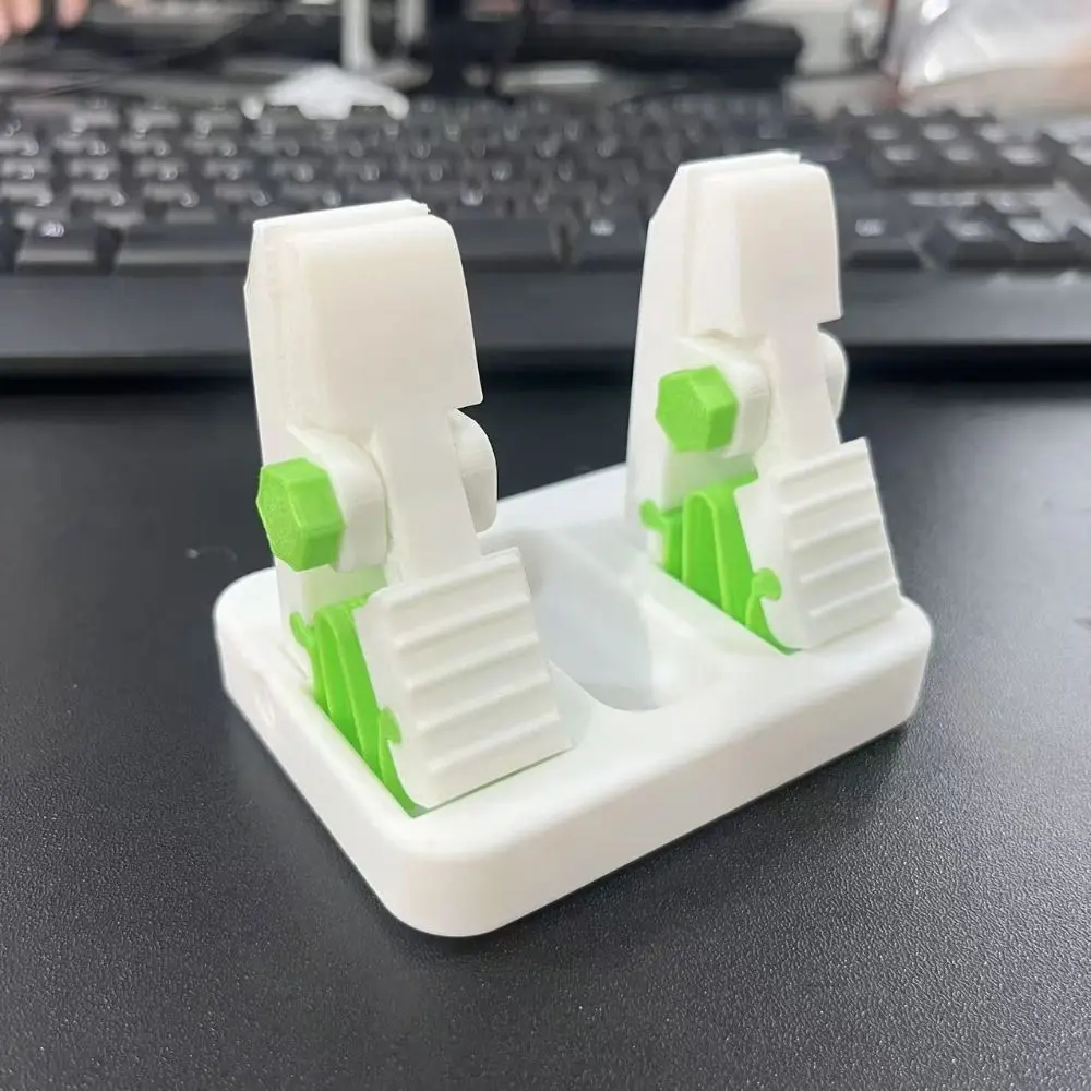 Adjustable Fixed Soldering Wire Clamp Clip ABS High-strength Welding Fixture Corrosion-resistant Holding Power
Adjustable Fixed Soldering Wire Clamp Clip ABS High-strength Welding Fixture Corrosion-resistant Holding Power