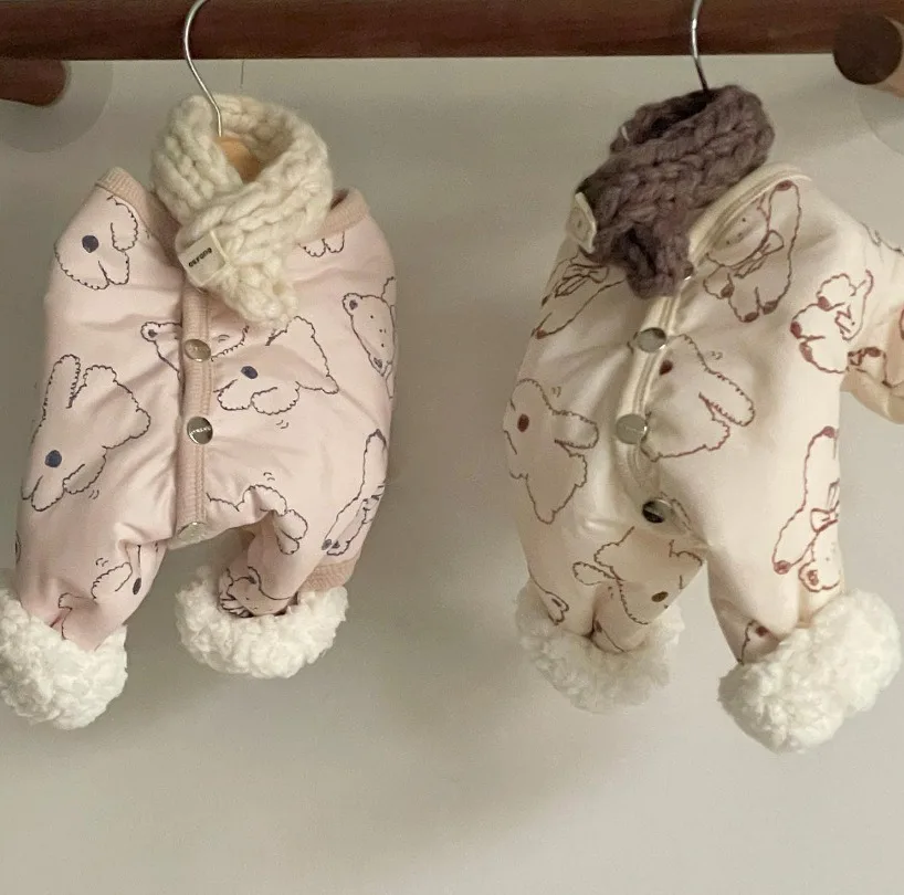 Korean-style Teddy Down Jacket with Animal Print Dog Clothes Warm autumn/winter Bichon Coat Poodle Four-legged Cotton Jacket
Korean-style Teddy Down Jacket with Animal Print Dog Clothes Warm autumn/winter Bichon Coat Poodle Four-legged Cotton Jacket
