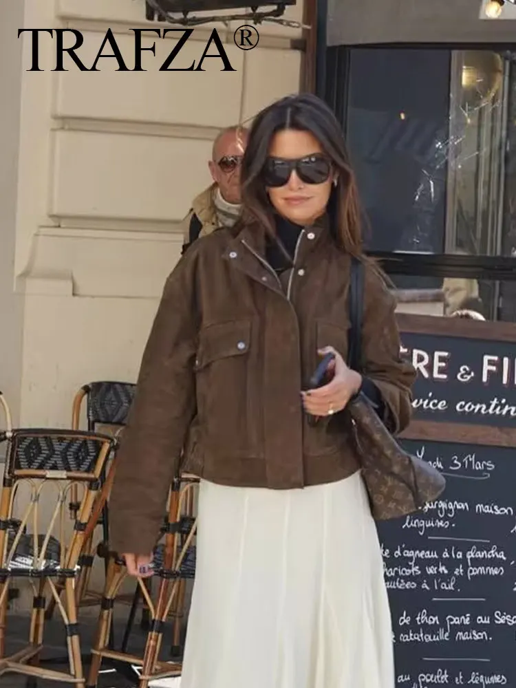 TRAFZA Female Autumn Street Fashion Suede Textured Jacket Long Sleeves High Neck Pockets Decorative Zipper Fly Vintage Coats
TRAFZA Female Autumn Street Fashion Suede Textured Jacket Long Sleeves High Neck Pockets Decorative Zipper Fly Vintage Coats