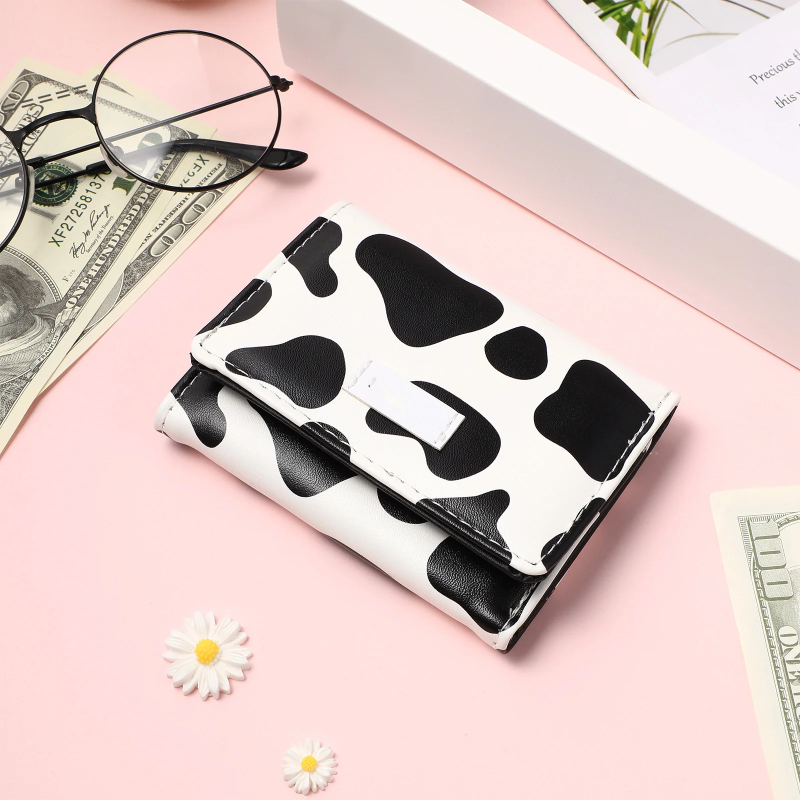Tri-Fold Small PU Cow Print Wallet Compact Card Coin Holder Purse for Women Travel Vacation Shopping
Tri-Fold Small PU Cow Print Wallet Compact Card Coin Holder Purse for Women Travel Vacation Shopping