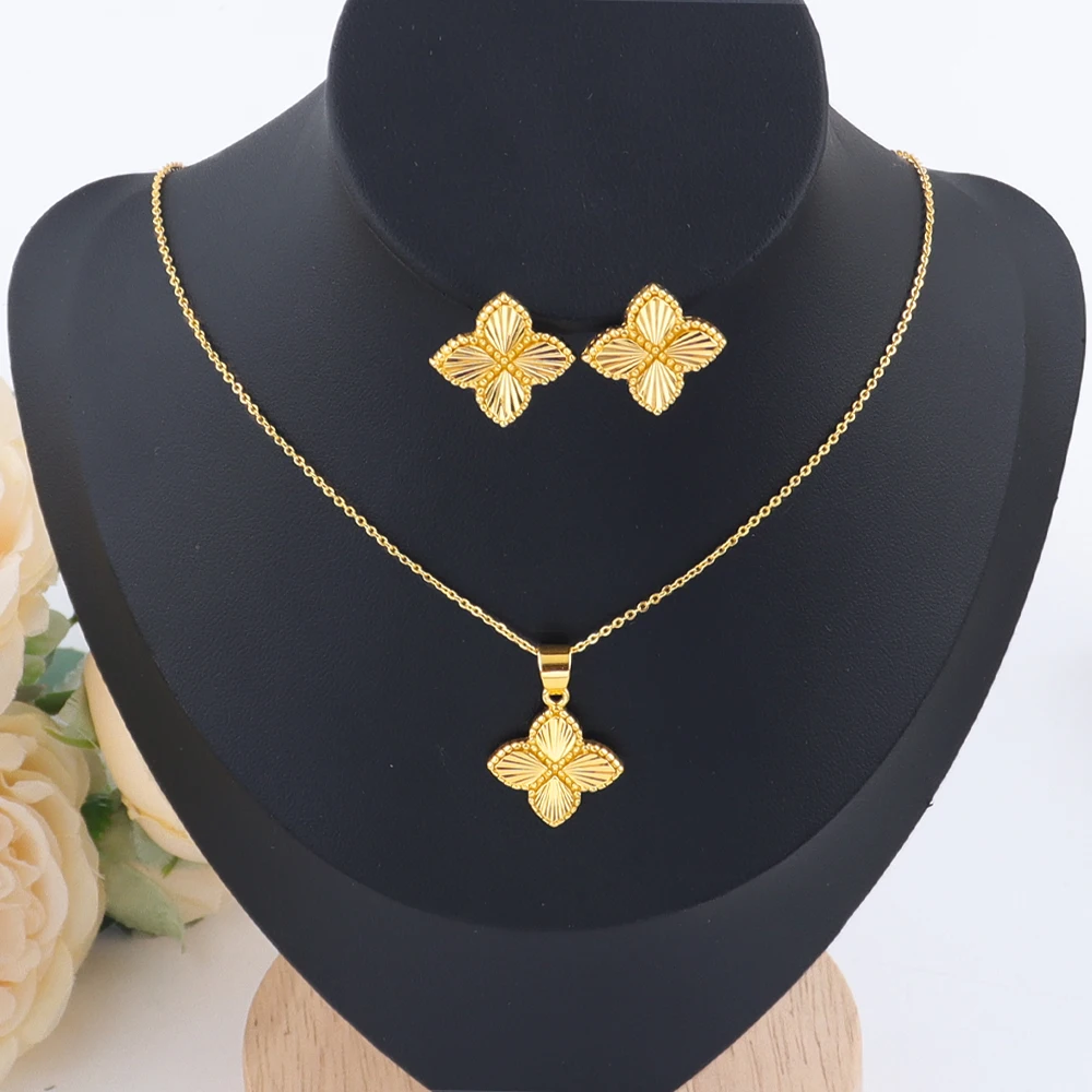 Gold Color Lucky Clover Pendant Necklace Earrings for Women Fine Stainless Steel Jewelry Set for Wedding New Concise Party Gifts
Gold Color Lucky Clover Pendant Necklace Earrings for Women Fine Stainless Steel Jewelry Set for Wedding New Concise Party Gifts