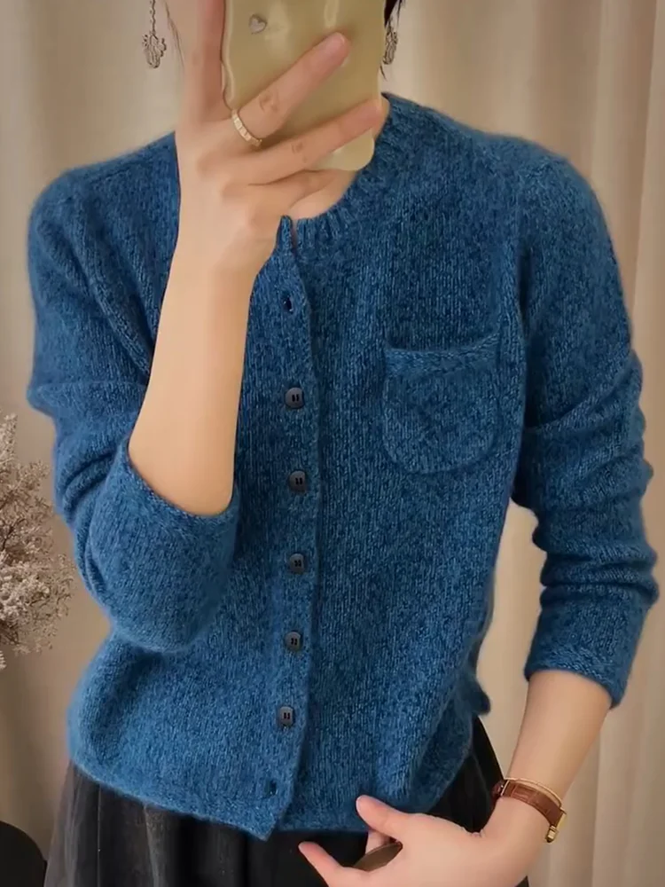 Винтажный вязаный кардиган Ele с круглым вырезом, больших размеров, универсальный, стройнящий, для осеннего сезона, в корейском стиле, с длинными рукавами
Винтажный вязаный кардиган Ele с круглым вырезом, больших размеров, универсальный, стройнящий, для осеннего сезона, в корейском стиле, с длинными рукавами