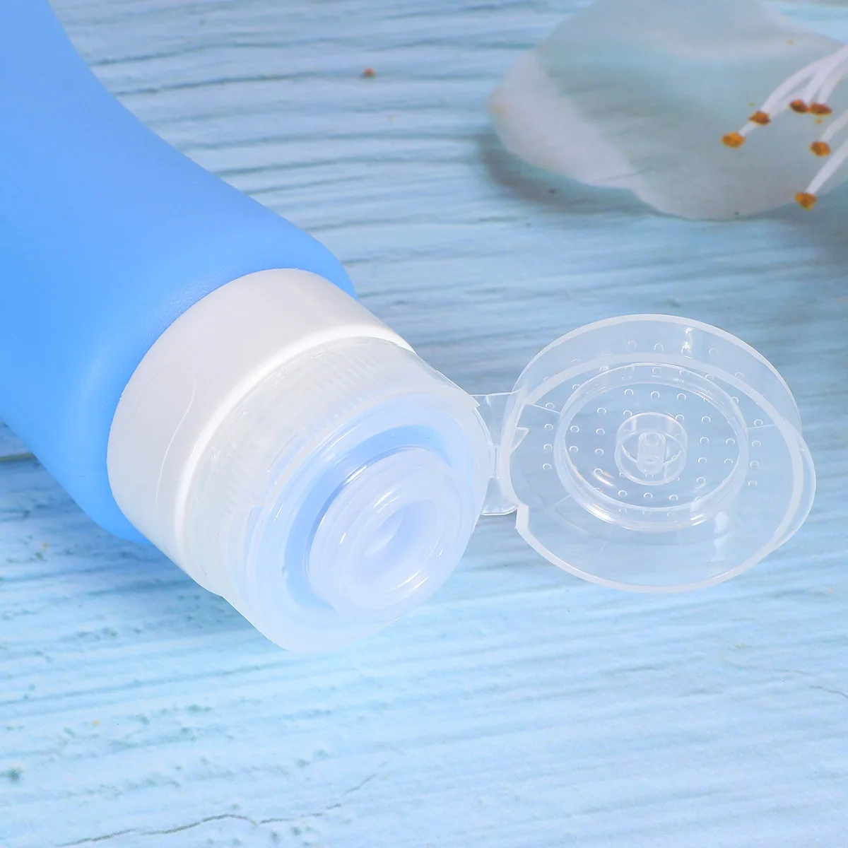 2Pcs 89Ml Silicone Empty Bottles Reusable Compact Travel Dispenser for Liquids Lotions Oils Portable Makeup Refillable Container
2Pcs 89Ml Silicone Empty Bottles Reusable Compact Travel Dispenser for Liquids Lotions Oils Portable Makeup Refillable Container