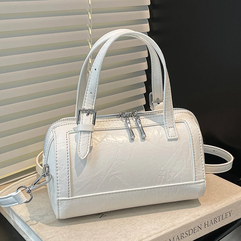 High Quality Women PU Leather Handbags Messenger Bags Casual Female Crossbody Bags for Women Fashion Ladies Solid Shoulder Bag
High Quality Women PU Leather Handbags Messenger Bags Casual Female Crossbody Bags for Women Fashion Ladies Solid Shoulder Bag