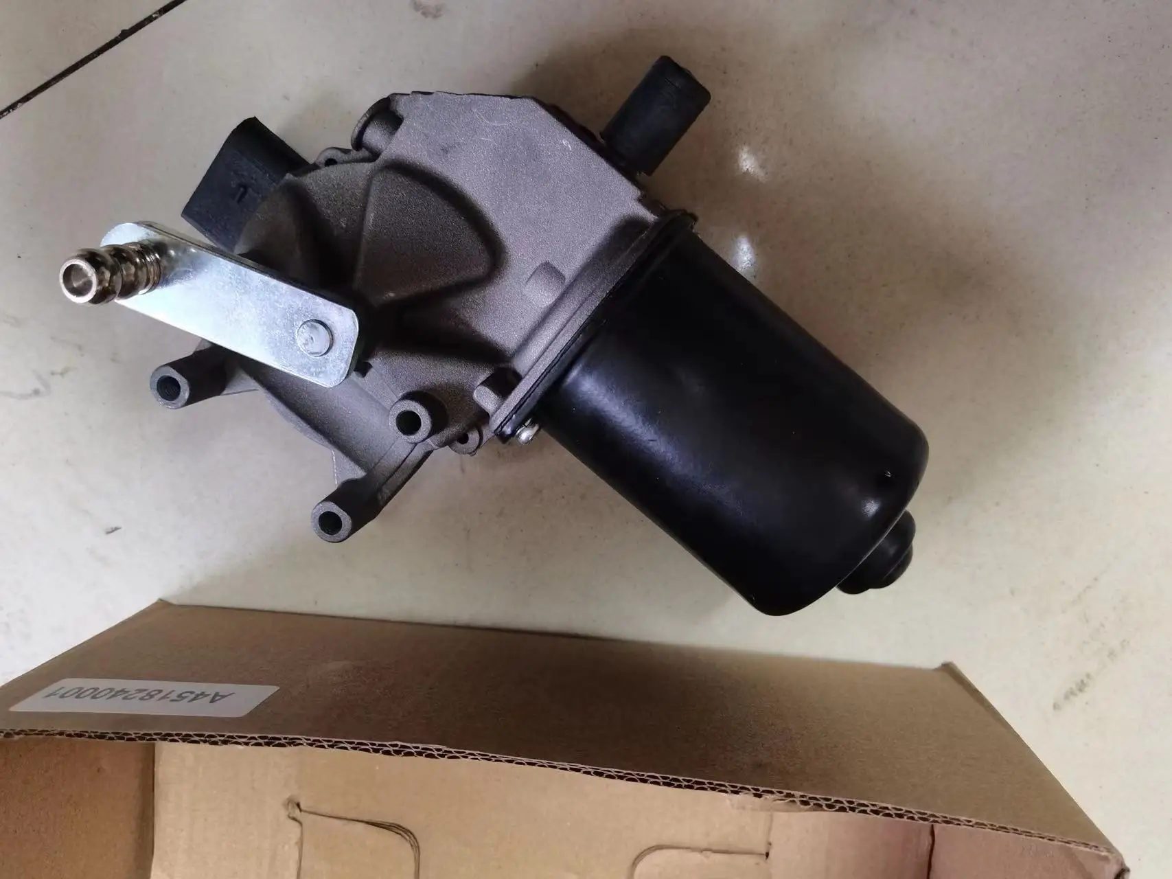 For SMA RT 451 Front Wiper Motor Sm art 451 OE A4518200040 Control Arms Product
For SMA RT 451 Front Wiper Motor Sm art 451 OE A4518200040 Control Arms Product