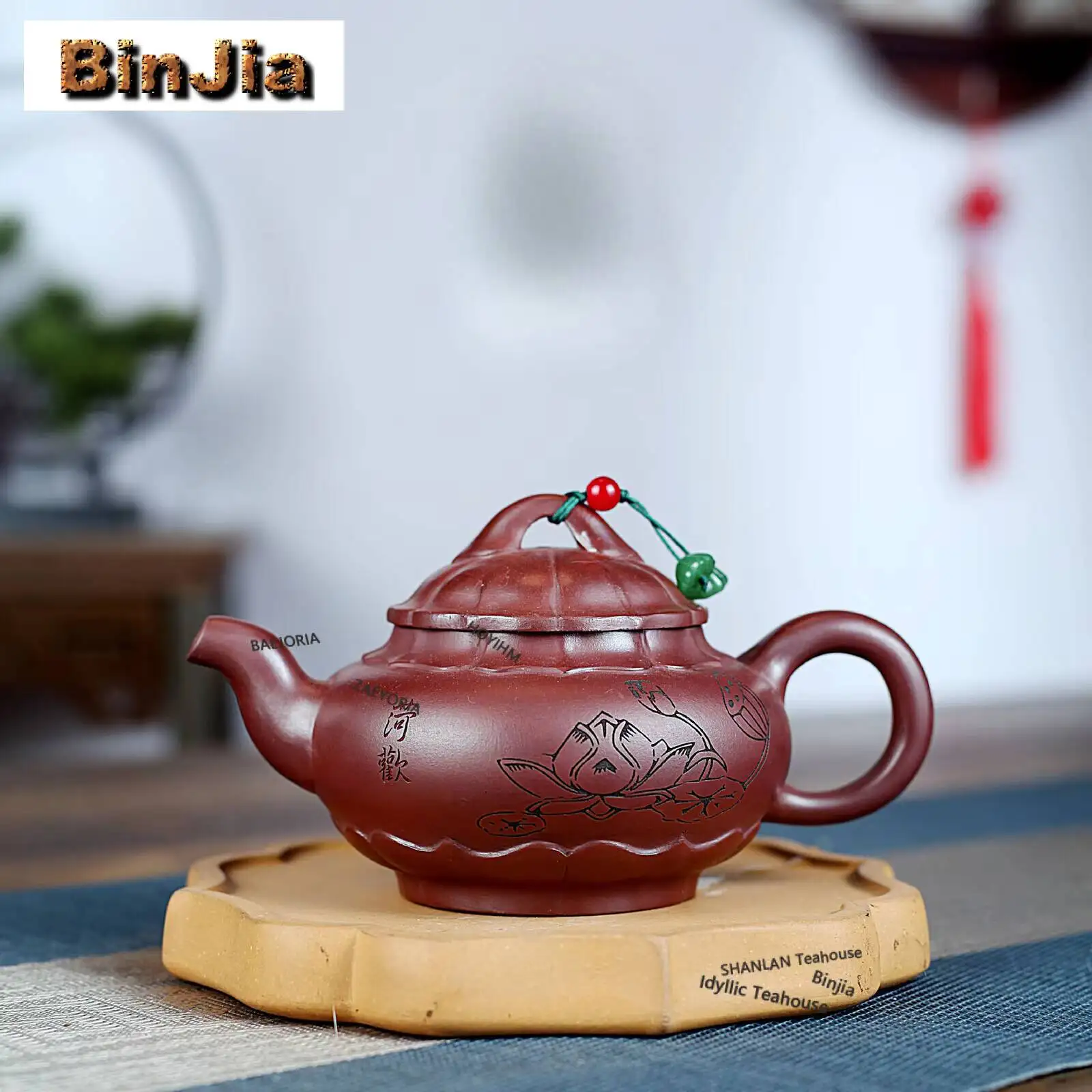 300ml High-end Yixing Purple Clay Teapots Handmade Rhombus Flower Pot Raw Ore Purple Mud Tea Soaking Kettle Zisha Tea Set Cafes
300ml High-end Yixing Purple Clay Teapots Handmade Rhombus Flower Pot Raw Ore Purple Mud Tea Soaking Kettle Zisha Tea Set Cafes