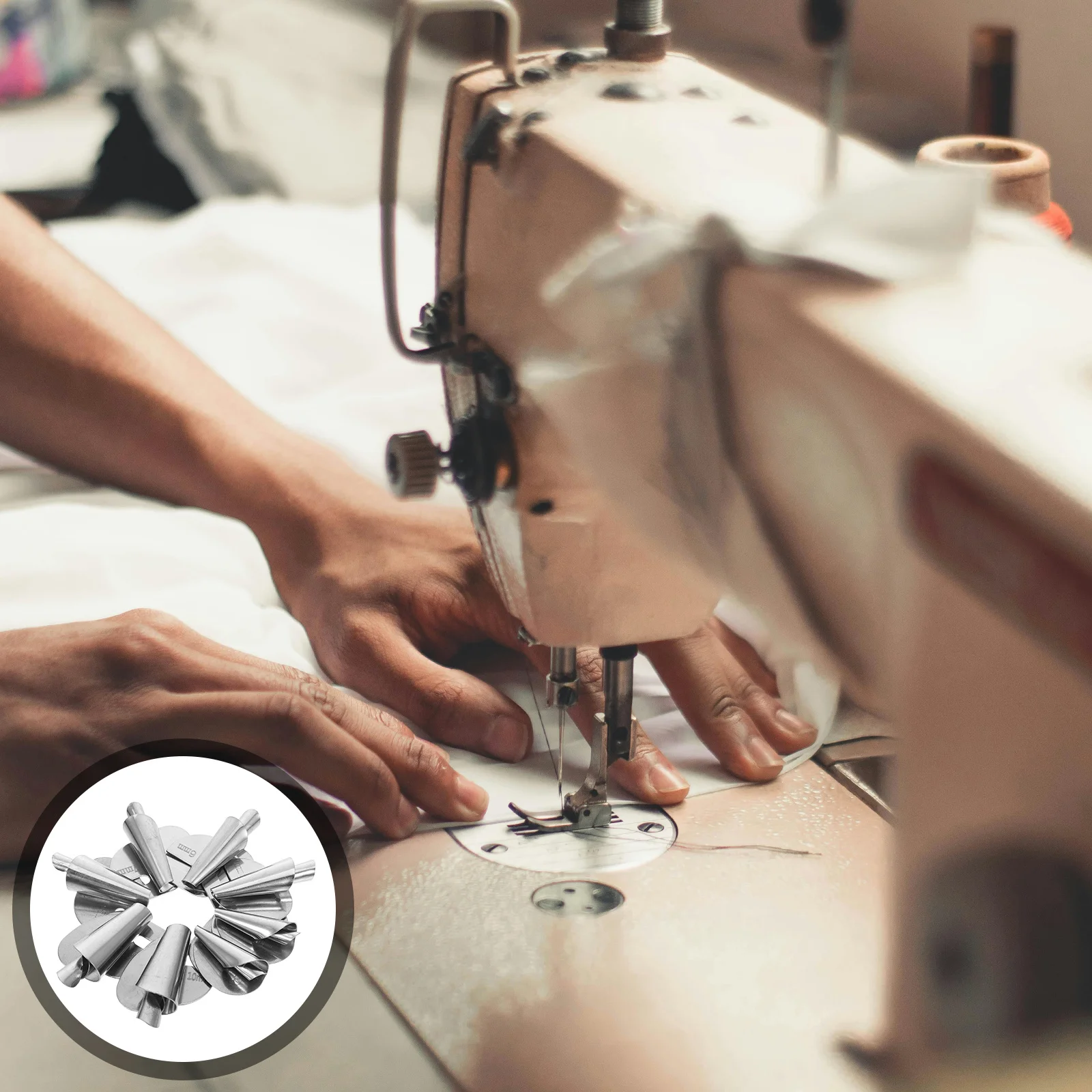 8Pcs Sewing Machine Rolled Hem Presser Foot Set Spiral Design Easy Attach Operate Ideal Beginners Professional Sewers 
8Pcs Sewing Machine Rolled Hem Presser Foot Set Spiral Design Easy Attach Operate Ideal Beginners Professional Sewers