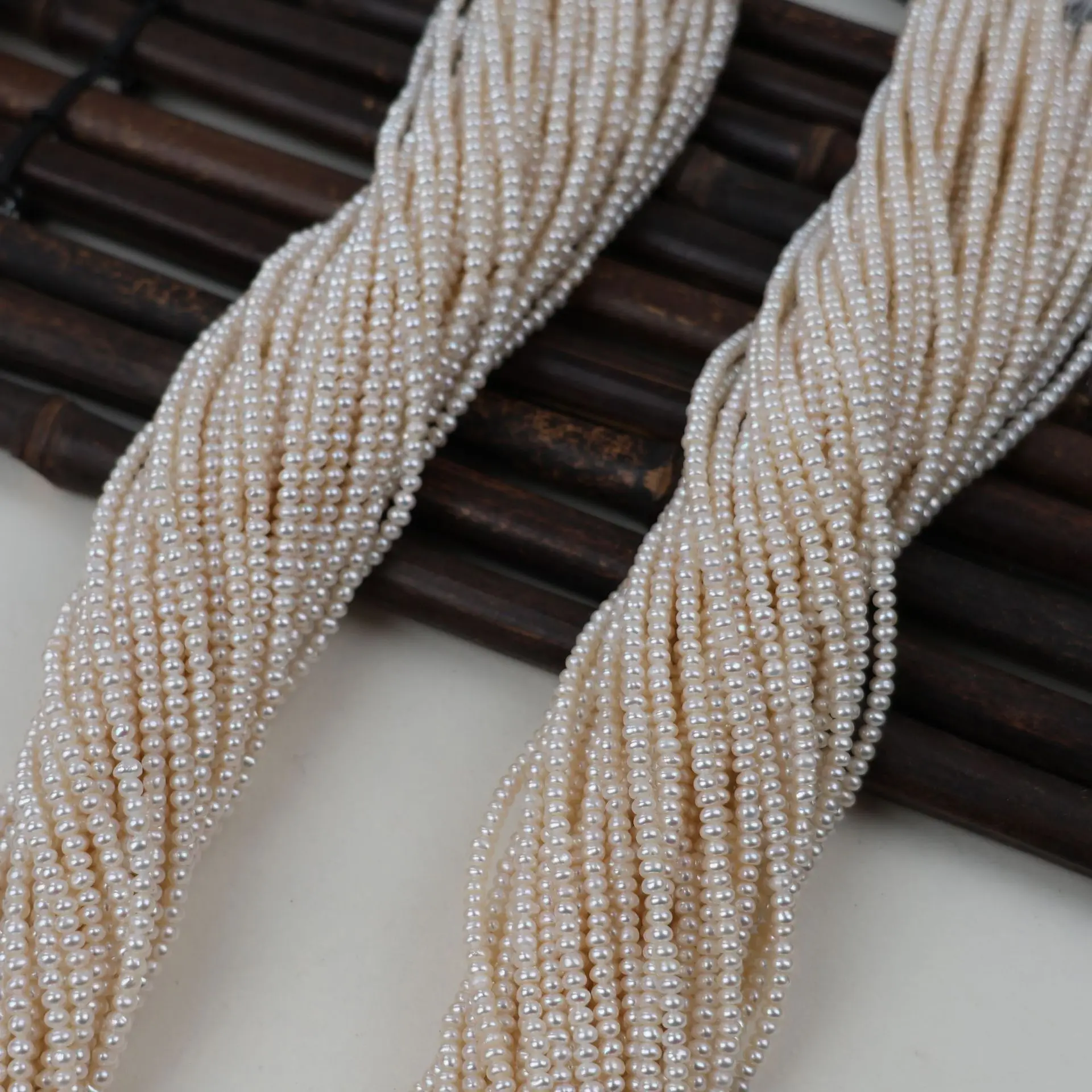3-4mm White Freshwater Pearl Flat Round Pearls Loose Beads for Making Necklace Bracelet Semi-Finished Product DIY Accessories
3-4mm White Freshwater Pearl Flat Round Pearls Loose Beads for Making Necklace Bracelet Semi-Finished Product DIY Accessories