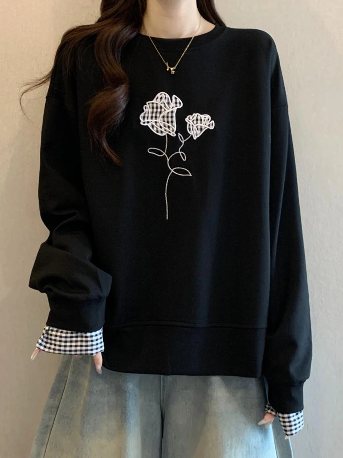 Loose Korean Sle Plaid Splice Long Sve Sweatirt Women Spring Autumn plus Size Hide Belly Slimming Young Looking Top
Loose Korean Sle Plaid Splice Long Sve Sweatirt Women Spring Autumn plus Size Hide Belly Slimming Young Looking Top