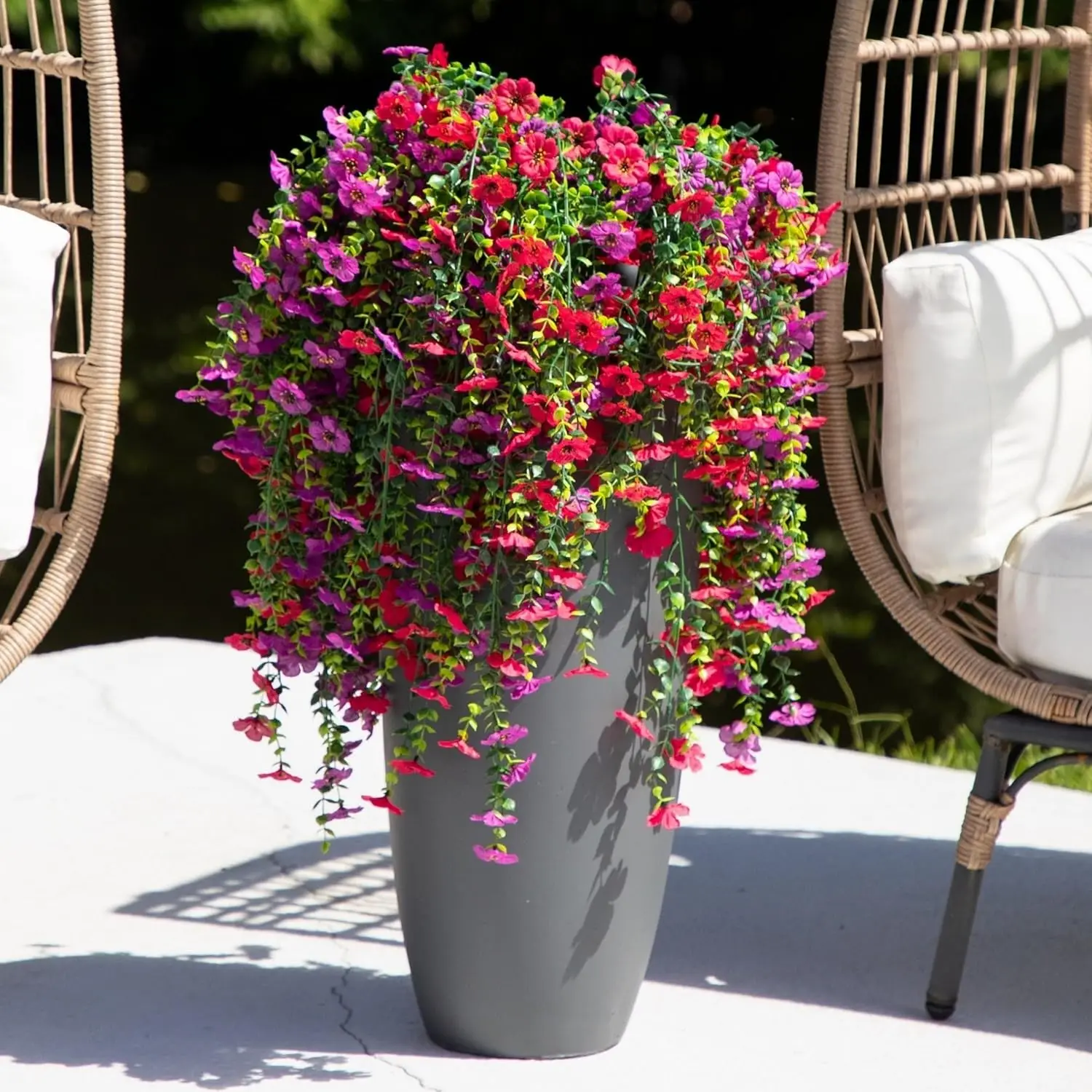 30in. UV Resistant Artificial Daisy Hanging Plant (Indoor/Outdoor) - Set of 6
30in. UV Resistant Artificial Daisy Hanging Plant (Indoor/Outdoor) - Set of 6