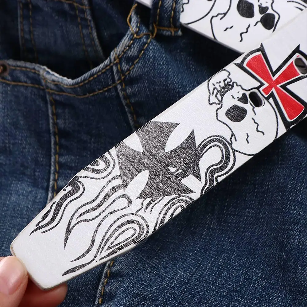 Ремень из искусственной кожи с узором в виде скелета в стиле панк для мужчин и женщин, повседневный ремень с крестом, аксессуар для талии, корейский поясной ремень
Ремень из искусственной кожи с узором в виде скелета в стиле панк для мужчин и женщин, повседневный ремень с крестом, аксессуар для талии, корейский поясной ремень