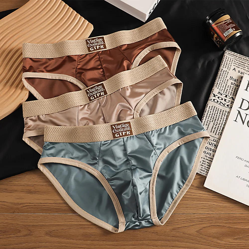 3PCS/Pack Luxury Satin-like Sexy Men's Briefs Smooth Cool Ice Silk Quick-dry Panties 3D Mesh Breathable Crotch Man Undrewear
3PCS/Pack Luxury Satin-like Sexy Men's Briefs Smooth Cool Ice Silk Quick-dry Panties 3D Mesh Breathable Crotch Man Undrewear