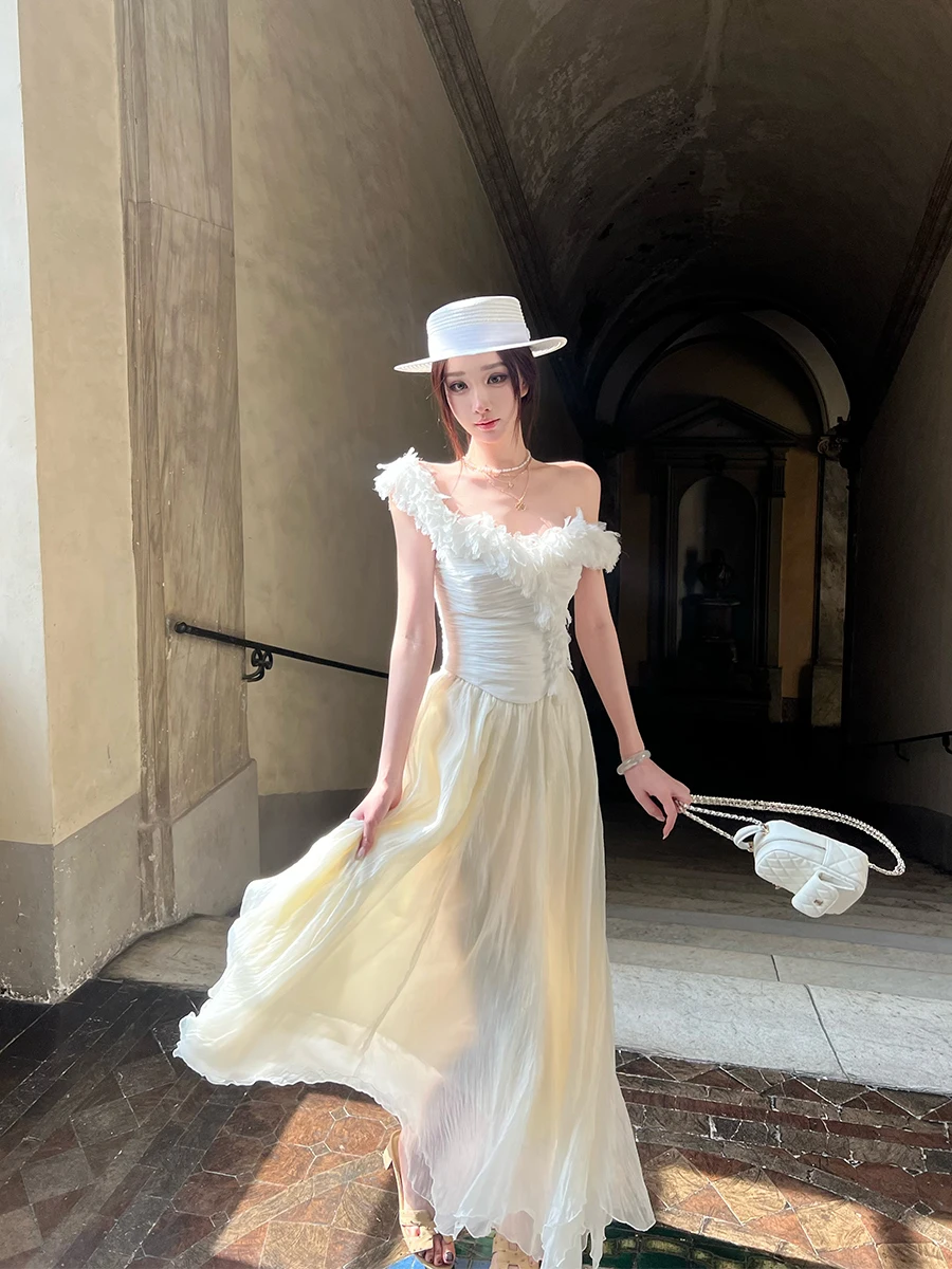 Swan Road Moon Vera Women's T-irt Strapl V-ne 3D Printed Princ Sle Breathable Sweat Absorbent ort Sve Top
Swan Road Moon Vera Women's T-irt Strapl V-ne 3D Printed Princ Sle Breathable Sweat Absorbent ort Sve Top