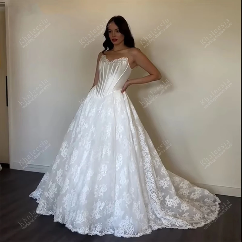 Винтажные свадебные платья из атласа с кружевными аппликациями, без рукавов, с открытой спиной, для женщин, Vestidos De Novia, на заказ, 2026
Винтажные свадебные платья из атласа с кружевными аппликациями, без рукавов, с открытой спиной, для женщин, Vestidos De Novia, на заказ, 2026