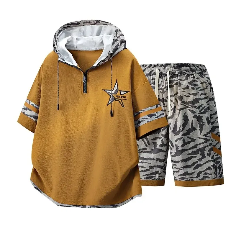Men's Casual Loose Sports Breathable Plus Size Two-Piece Set M-4XL Summer New Fashion Trend Printed Hooded T-shirt Shorts Suit
Men's Casual Loose Sports Breathable Plus Size Two-Piece Set M-4XL Summer New Fashion Trend Printed Hooded T-shirt Shorts Suit