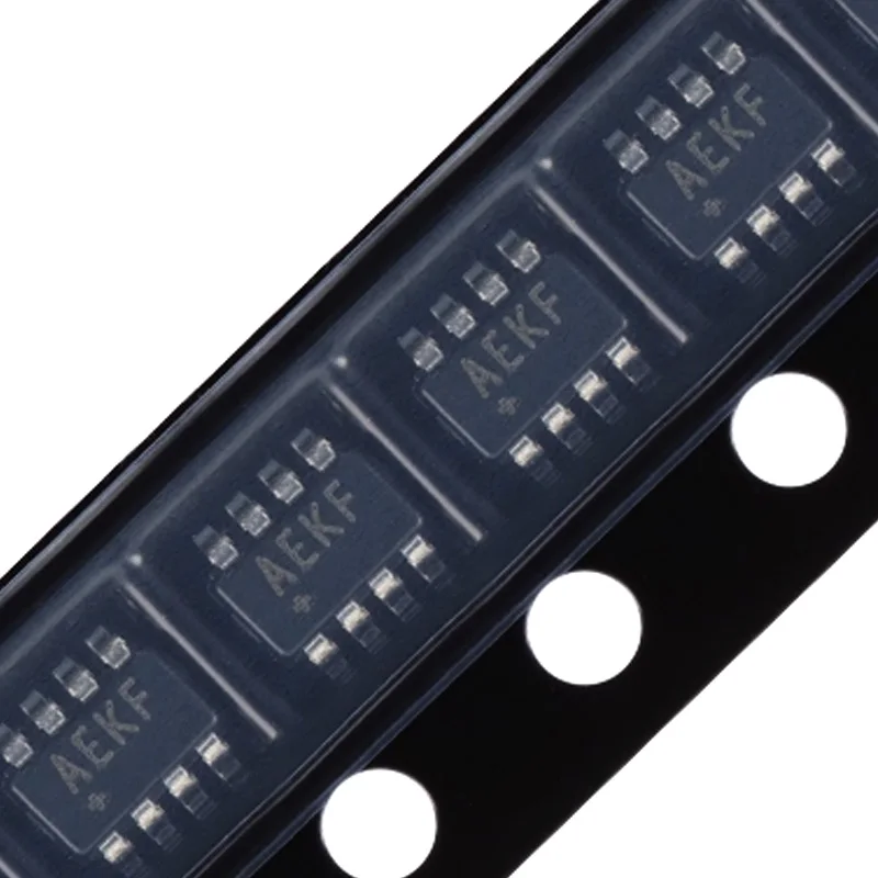 10 шт. новый оригинальный Max3051Eka + T Aekf Sot-23-8 3,3 В 1 Мбит/с низкий ток чип приемопередатчика
10 шт. новый оригинальный Max3051Eka + T Aekf Sot-23-8 3,3 В 1 Мбит/с низкий ток чип приемопередатчика