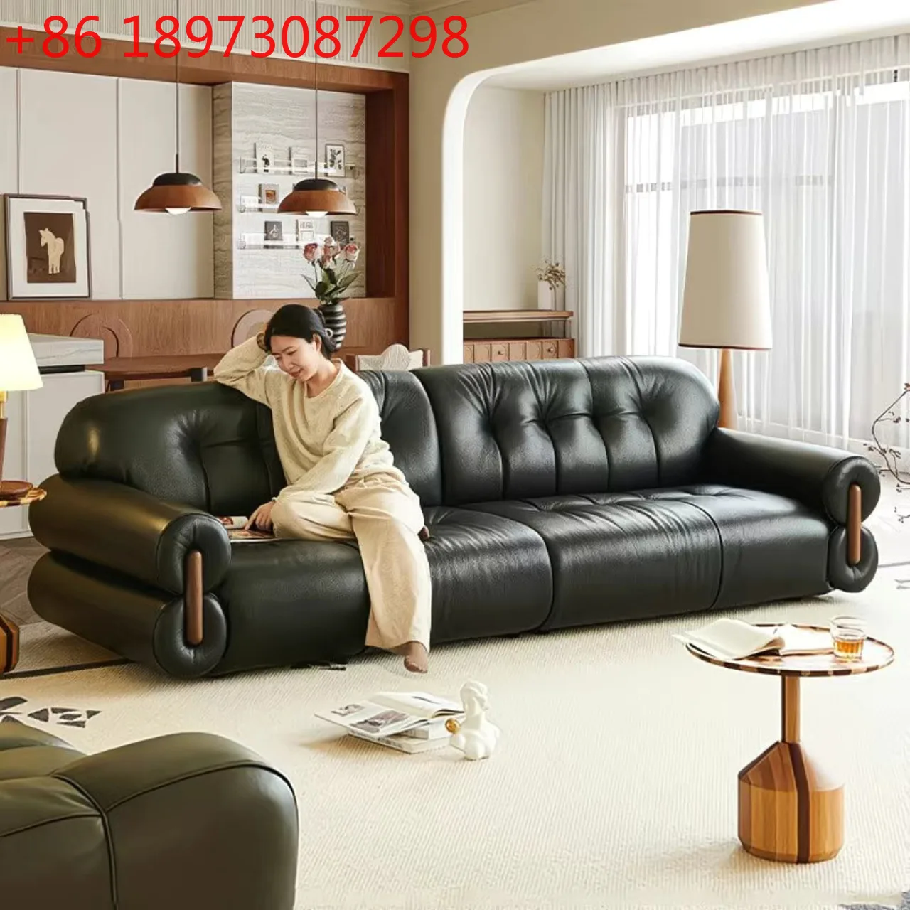 Разноцветный диван из воловьей кожи с облаком из вишневого дерева для маленькой квартиры, легкий роскошный линейный диван
Разноцветный диван из воловьей кожи с облаком из вишневого дерева для маленькой квартиры, легкий роскошный линейный диван