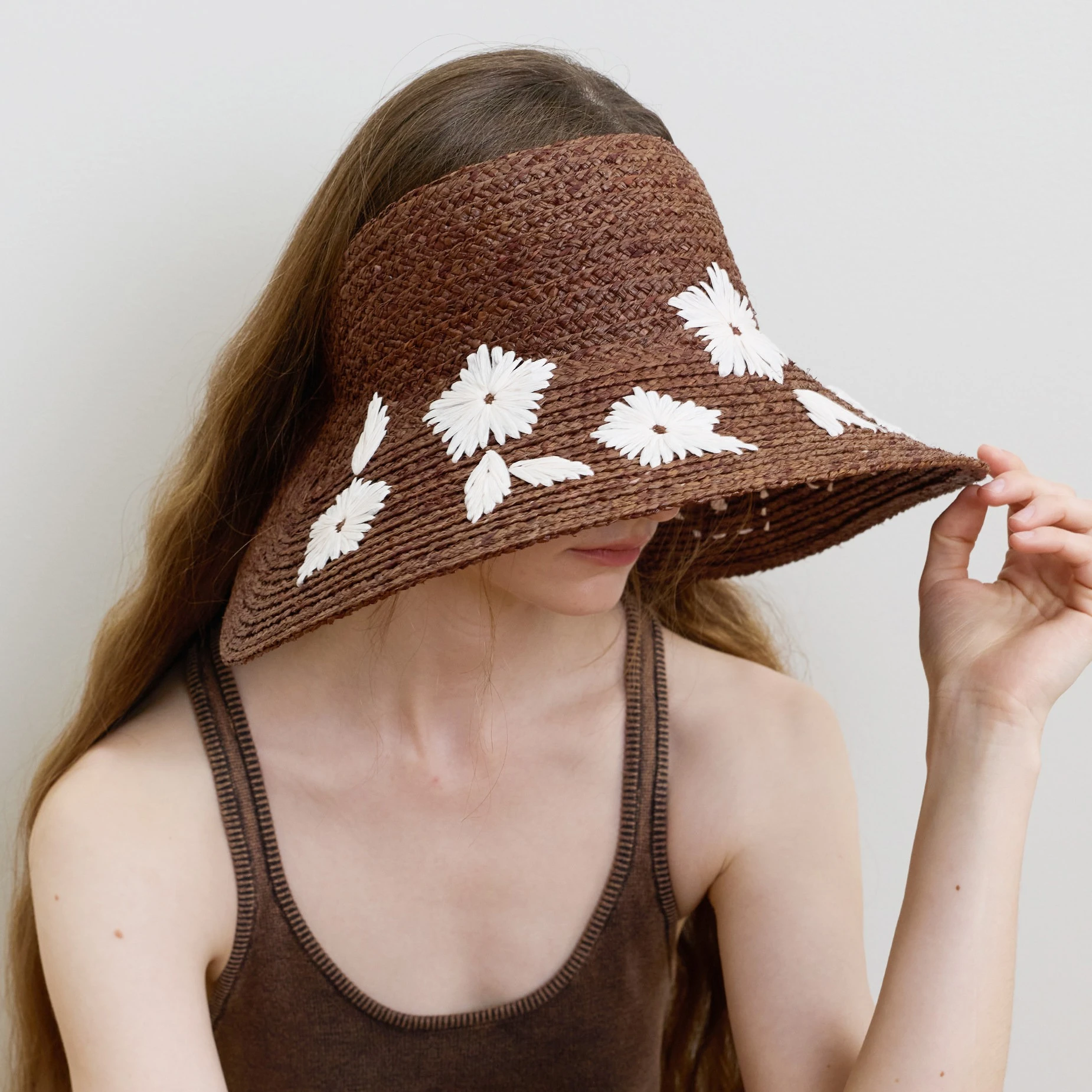 Women Raffia Straw Sun Visor Hat Wide Brim UV Protection Floral Crochet French Vacation Beach Hat
Women Raffia Straw Sun Visor Hat Wide Brim UV Protection Floral Crochet French Vacation Beach Hat