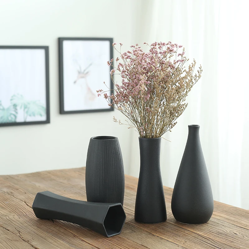 Modern Black Ceramic Flower Vase Simple Style Home Decoration Dry Flower Holder Japanese Style Tabletop Ornament
Modern Black Ceramic Flower Vase Simple Style Home Decoration Dry Flower Holder Japanese Style Tabletop Ornament