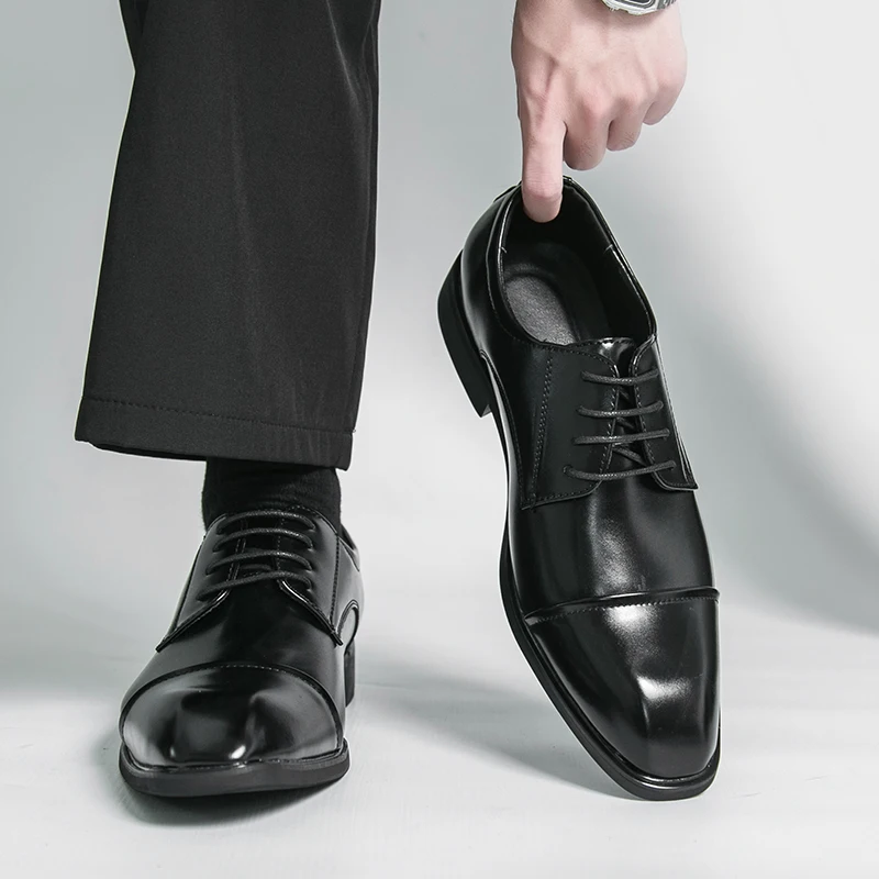 Spring Men's Breathable Low Heel Oxford Shoes High Quality Men's Comfortable Business Dress Shoes Lace Up Low Cut Leather Shoes
Spring Men's Breathable Low Heel Oxford Shoes High Quality Men's Comfortable Business Dress Shoes Lace Up Low Cut Leather Shoes