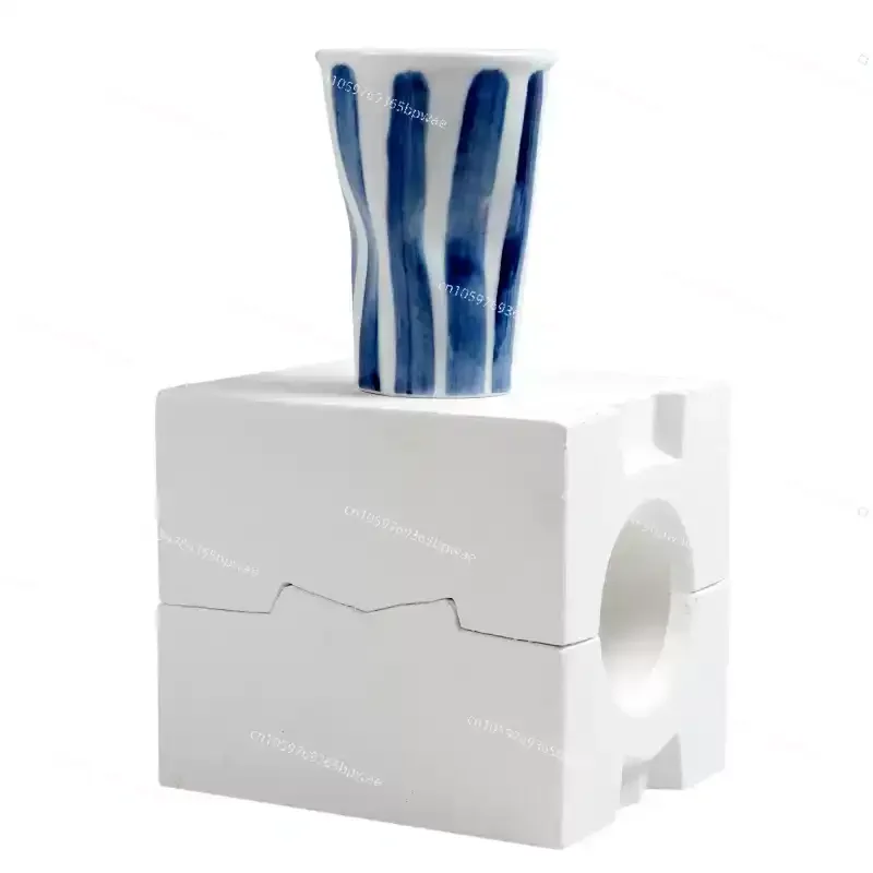Gypsum Mold Is Used for Hand Pottery, Clay Ceramics, and Auxiliary Tool Forming
Gypsum Mold Is Used for Hand Pottery, Clay Ceramics, and Auxiliary Tool Forming