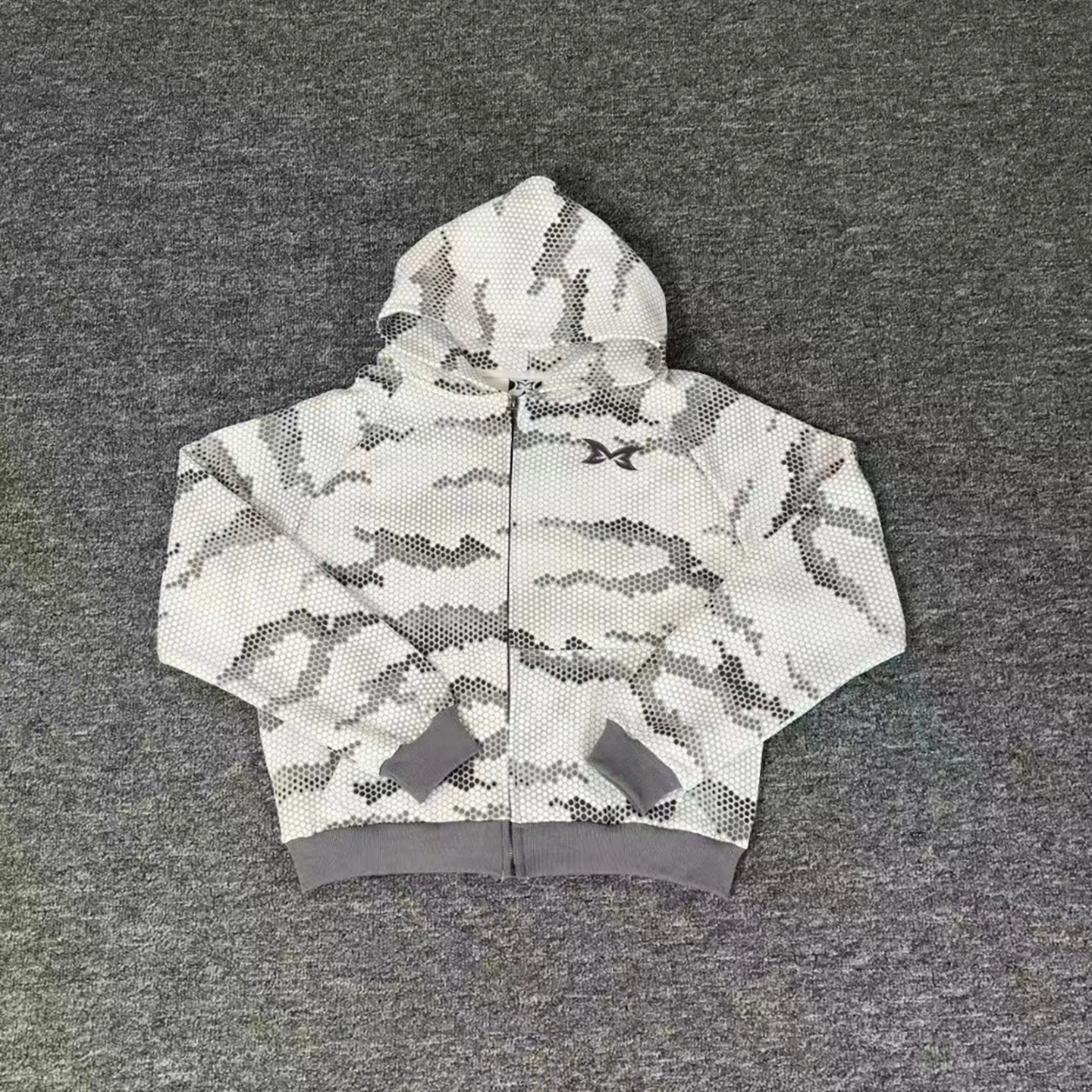 American High Street Mertra Embroidered Letter Snake Skin Pattern Fleece Zipper Hoodie Unisex Loose Retro Open Cardigan Jacket
American High Street Mertra Embroidered Letter Snake Skin Pattern Fleece Zipper Hoodie Unisex Loose Retro Open Cardigan Jacket