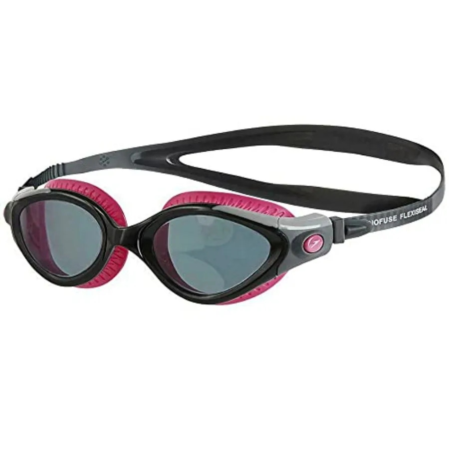 Women's Vanquisher Mirrored Swim Goggle for competitive swimming, polycarbonate lens with mirrored coating, black frame, anti-f
Women's Vanquisher Mirrored Swim Goggle for competitive swimming, polycarbonate lens with mirrored coating, black frame, anti-f