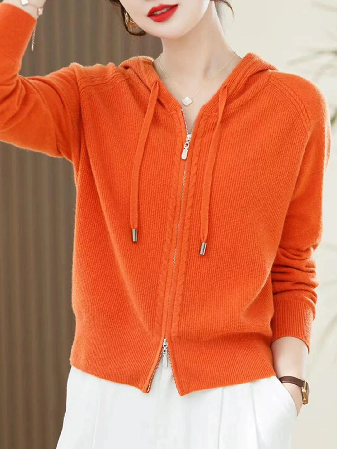 Весенне-осенний вязаный шерстяной кардиган на молнии для женщин, тонкий, с капюшоном, оранжевый, удобный, мягкий, длинный, размер S
Весенне-осенний вязаный шерстяной кардиган на молнии для женщин, тонкий, с капюшоном, оранжевый, удобный, мягкий, длинный, размер S