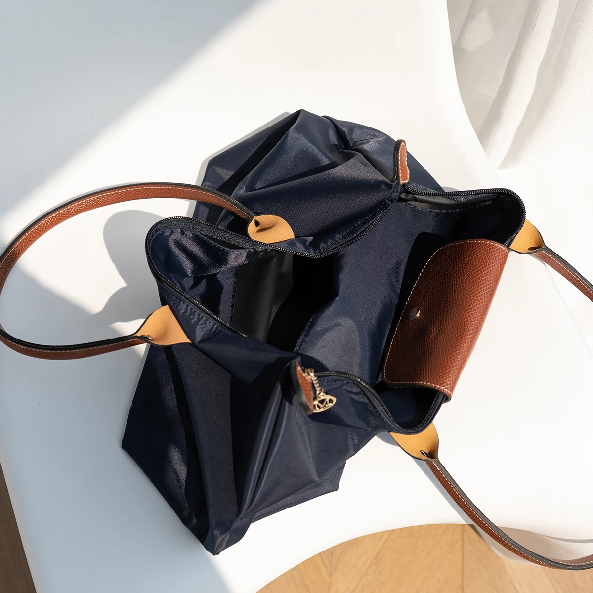Large Casual oulder Handbag Dumpling Bag 0.3kg Polyester Unbranded Single Strap Tote Bag for Men And Women
Large Casual oulder Handbag Dumpling Bag 0.3kg Polyester Unbranded Single Strap Tote Bag for Men And Women