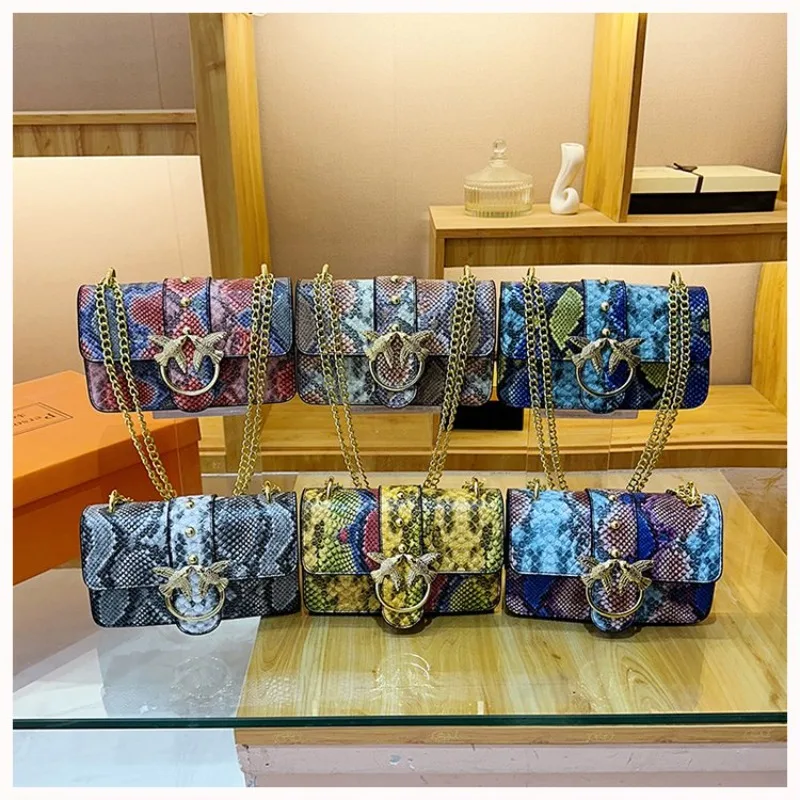 Retro Commuter Diaper Bag For Women Vintage Classic Handbag Leather Crossbody Shoulder Purse Large Capacity Tote Trendy
Retro Commuter Diaper Bag For Women Vintage Classic Handbag Leather Crossbody Shoulder Purse Large Capacity Tote Trendy