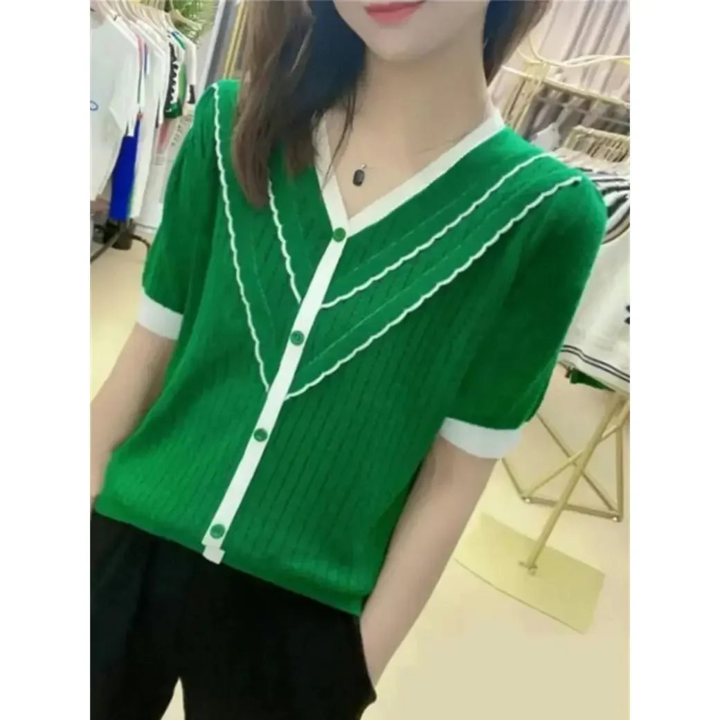 2025 American Retro Love White T-shirt Women Short Sleeve Round Neck Loose Large Size Casual Top Oversized LX991
2025 American Retro Love White T-shirt Women Short Sleeve Round Neck Loose Large Size Casual Top Oversized LX991