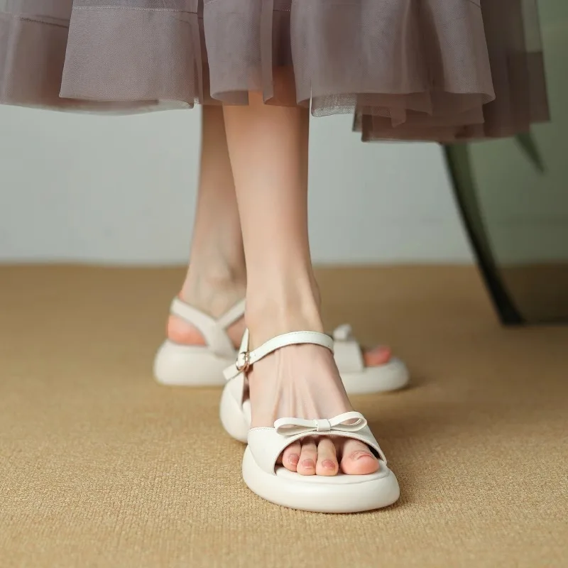 Clogs With Heel 2024 Summer High Sandals Female Women’s Shoes Espadrilles Platform Buckle Strap Med Thick High-heeled Girls Lacq
Clogs With Heel 2024 Summer High Sandals Female Women’s Shoes Espadrilles Platform Buckle Strap Med Thick High-heeled Girls Lacq
