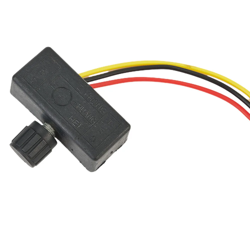 12V Electric Sprayer Switch Speed Regulator Plastic-Governor Adjustment Water Pump Speed Switch Accessories Durable Practical
12V Electric Sprayer Switch Speed Regulator Plastic-Governor Adjustment Water Pump Speed Switch Accessories Durable Practical