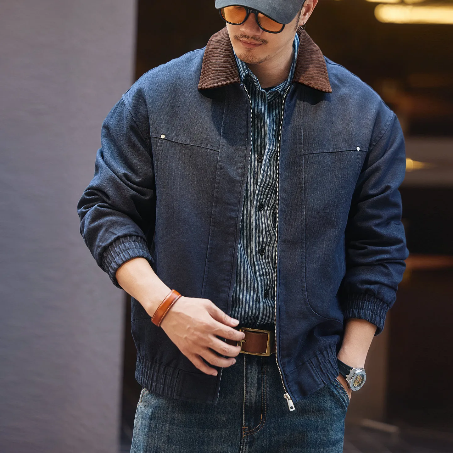 Мужская осенне-зимняя новая потертая рабочая куртка в стиле ретро, свободное и повседневное пальто
Мужская осенне-зимняя новая потертая рабочая куртка в стиле ретро, свободное и повседневное пальто