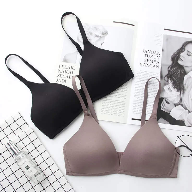 Comfortable Seamless Ultra-Thin Wireless Bra Cup Lightweight Underwear Breathable Maternity Front Adjustable Straps
Comfortable Seamless Ultra-Thin Wireless Bra Cup Lightweight Underwear Breathable Maternity Front Adjustable Straps