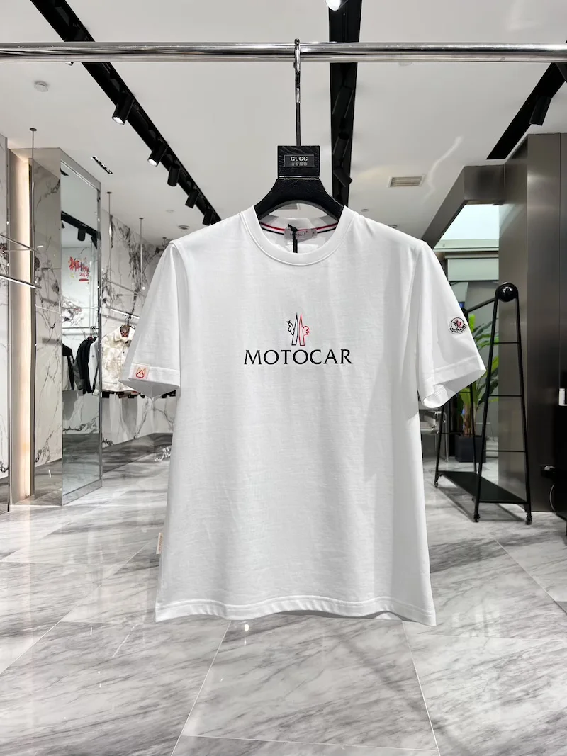 2025 Spring and Summer New Men's and Women's T-shirt Fashion Brand All Simple Letter Printed Round Neck Trend Short Sleeve
2025 Spring and Summer New Men's and Women's T-shirt Fashion Brand All Simple Letter Printed Round Neck Trend Short Sleeve