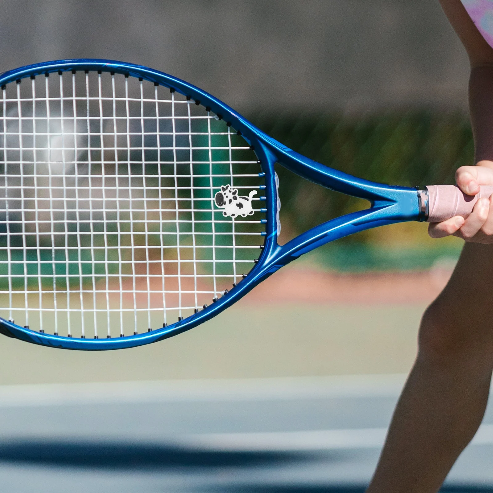 Racket Shock Absorber Silicone Vibration Damping Cow Shape Light Weight Easy Install Tennis Racquet Accessory Dampener
Racket Shock Absorber Silicone Vibration Damping Cow Shape Light Weight Easy Install Tennis Racquet Accessory Dampener