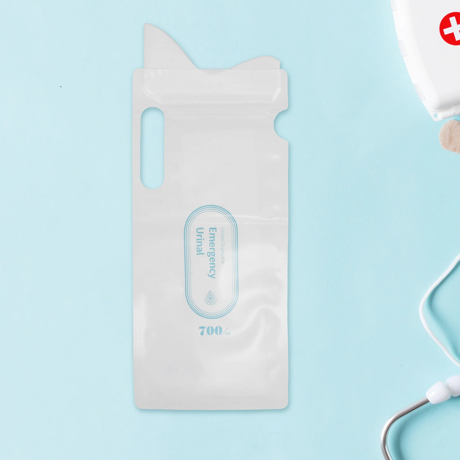 4Pcs Portable Urinal Bag for Women Men Emergency Travel Car Camping Road Trip Essentials 700ml Urine Pouch Urinal Bags for Men
4Pcs Portable Urinal Bag for Women Men Emergency Travel Car Camping Road Trip Essentials 700ml Urine Pouch Urinal Bags for Men