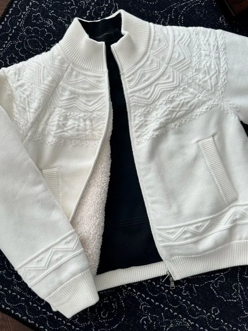 Вязаный свитер Feilao Island M с резным узором, воротником-стойкой, теплый, модный, из хлопка и полиэстера, для осени и зимы
Вязаный свитер Feilao Island M с резным узором, воротником-стойкой, теплый, модный, из хлопка и полиэстера, для осени и зимы