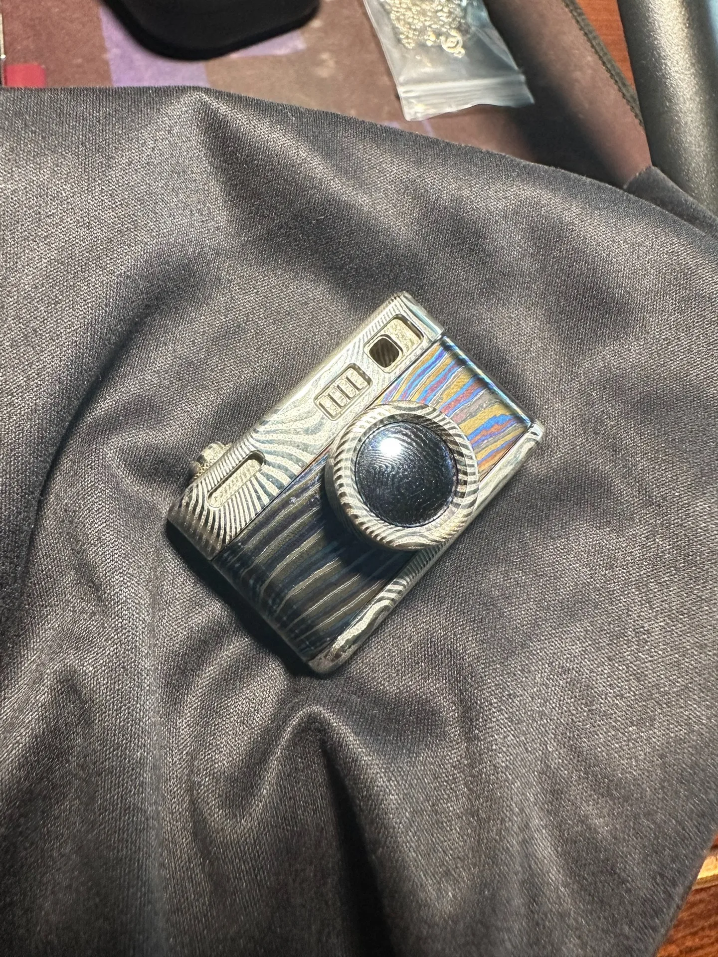 Продвижение мини-камеры Play Wu Le Zhi, декомпрессионная игрушка из циркониевой стали Big Horse, соответствующая цвету EDC
Продвижение мини-камеры Play Wu Le Zhi, декомпрессионная игрушка из циркониевой стали Big Horse, соответствующая цвету EDC