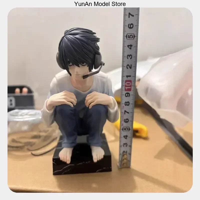 Squatting Pose L, Two Heads & Two Hands Anime Figure Statue Desktop Ornament Collectible Gift
Squatting Pose L, Two Heads & Two Hands Anime Figure Statue Desktop Ornament Collectible Gift