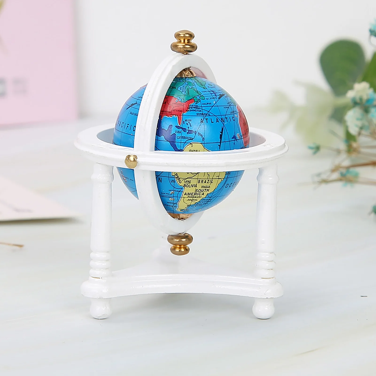 ZK30 Dollhouse Study Living Room Decoration Rotatable Mini Globe for 1/12 Scale Doll
ZK30 Dollhouse Study Living Room Decoration Rotatable Mini Globe for 1/12 Scale Doll