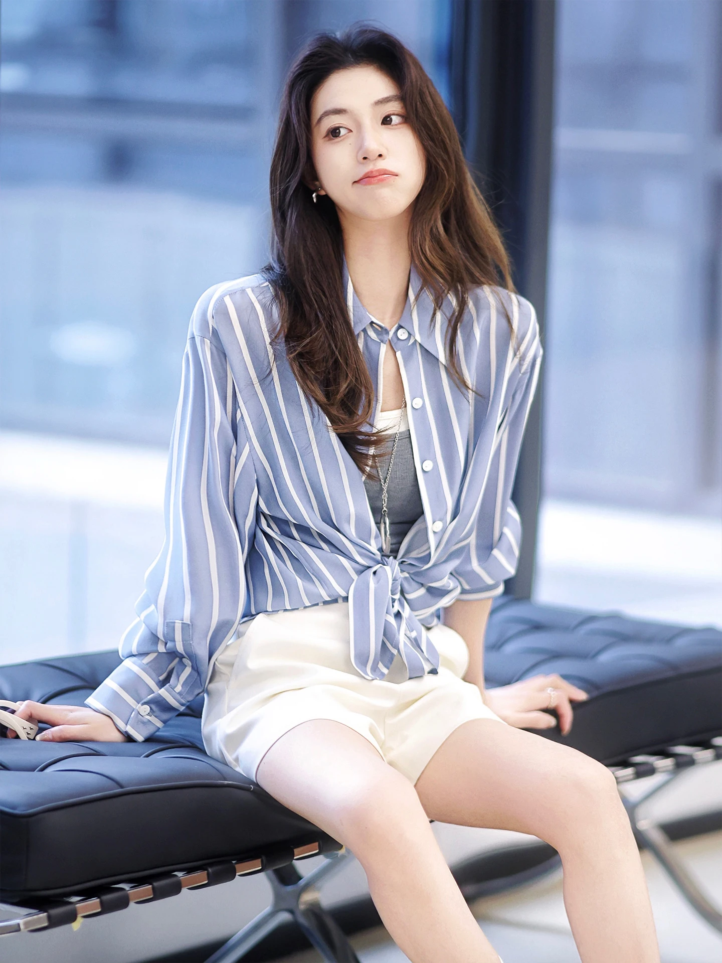 ZhaodaXi Silk Shirt 100% Silk Soft Smooth Striped Parallel Space Color Block Commute Style Women's Long Sleeve Shirt
ZhaodaXi Silk Shirt 100% Silk Soft Smooth Striped Parallel Space Color Block Commute Style Women's Long Sleeve Shirt