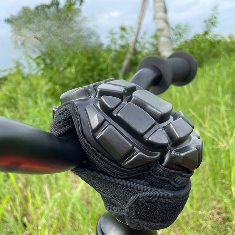 Kids Bike Chest Protector Soft Silicone Balance Bike Safety Gear Anti-Crash Bike Riding Guard for Children Scooter Accessories
Kids Bike Chest Protector Soft Silicone Balance Bike Safety Gear Anti-Crash Bike Riding Guard for Children Scooter Accessories