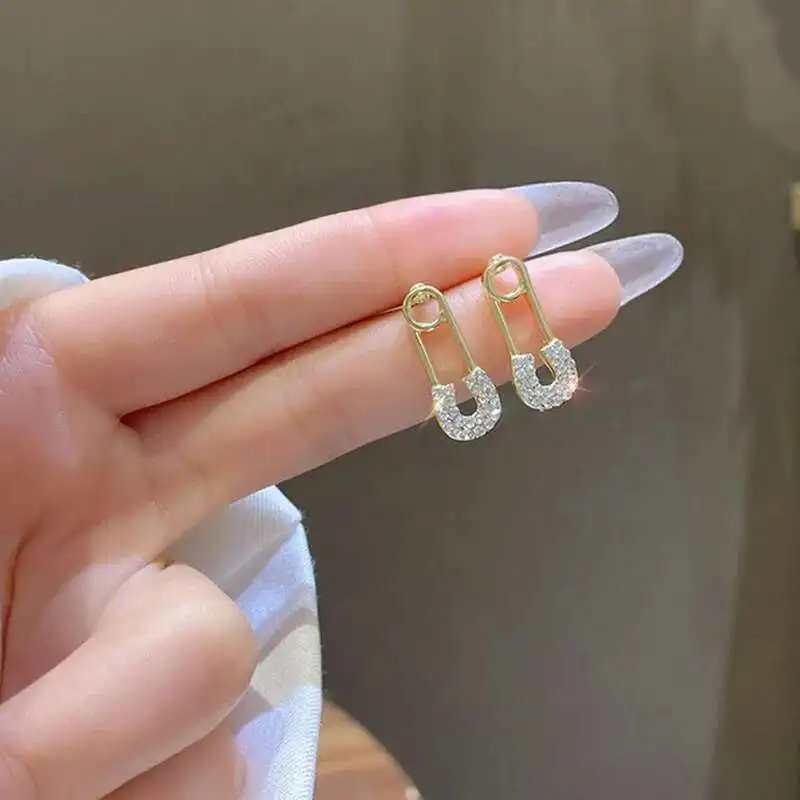 Women And Men Funny Personality Designer Geometric Gold Pin Type With Crystal Stud Earrings Fashion JewelryIdeal Gifts 2025
Women And Men Funny Personality Designer Geometric Gold Pin Type With Crystal Stud Earrings Fashion JewelryIdeal Gifts 2025