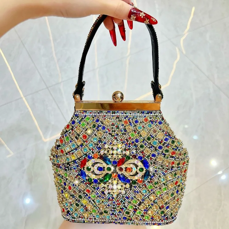 Ethnic Style Shiny Diamond-encrusted Handbag New Arrivals Luxury Glitter Women's Rhinestone Evening Bag Party Wedding Dress Bag
Ethnic Style Shiny Diamond-encrusted Handbag New Arrivals Luxury Glitter Women's Rhinestone Evening Bag Party Wedding Dress Bag
