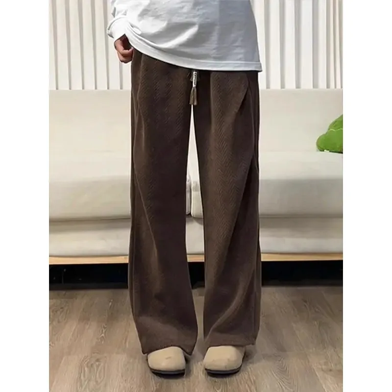 Brown Herringbone Pleated Knit Sweatpants Men's Autumn Trendy Brand Draped Straight Long Pants American Casual Trousers
Brown Herringbone Pleated Knit Sweatpants Men's Autumn Trendy Brand Draped Straight Long Pants American Casual Trousers